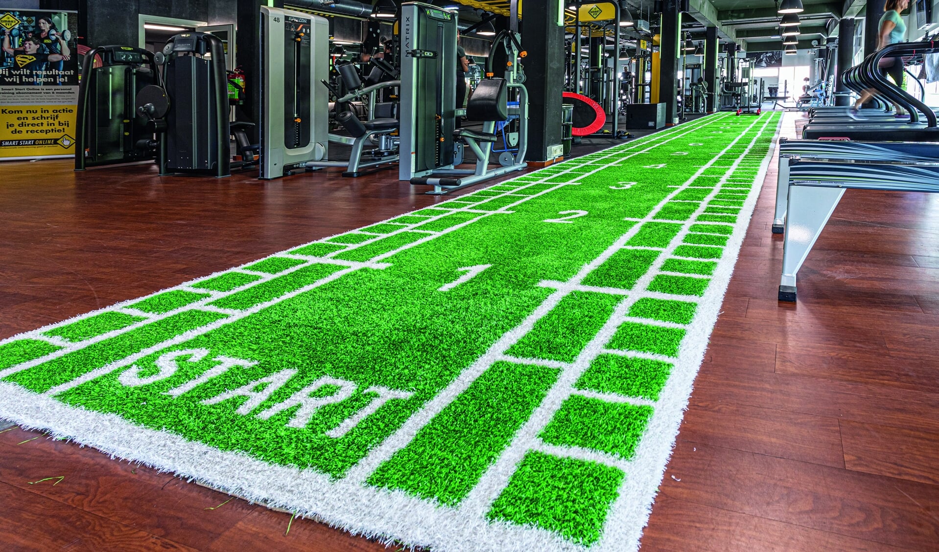 Smart Fit is een moderne sportschool met de nieuwste fitnessapparatuur.