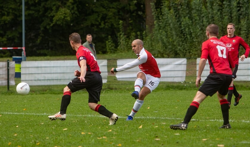 Olympia'25, hier met Bilal el Morabet, was goed op schot tegen AH'78.