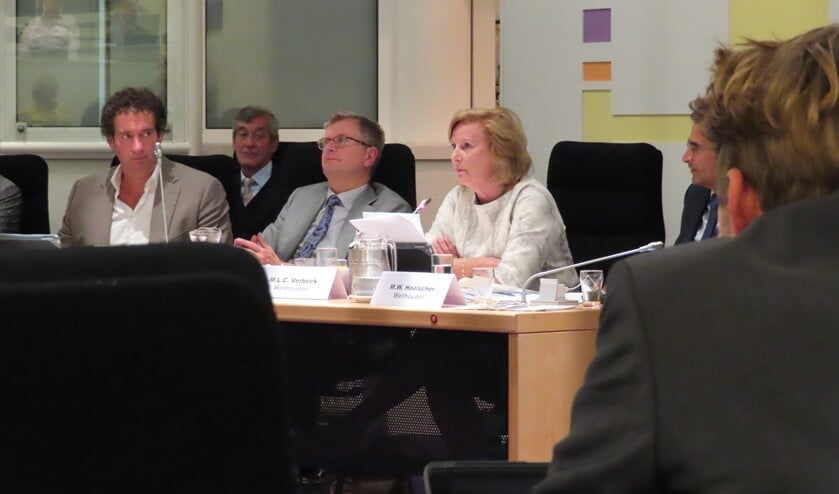 Wethouder Marlous Verbeek tijdens de bewuste raadsvergadering van 26 september.