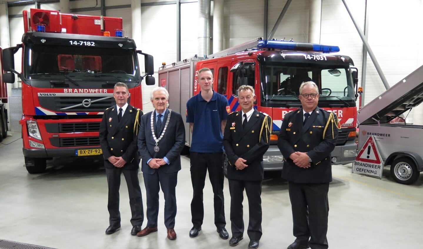 Kevin Smit heeft als nieuwe brandweervrijwilliger van Post Laren de eed afgelegd.