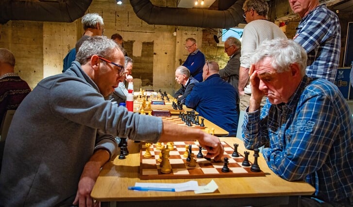 Voor het eerst vond het Goois Schaakkampioenschap plaats in de kelder van De Krachtcentrale.