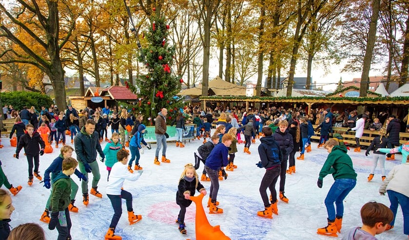 <p>Dit jaar komt er geen ijsbaan in Laren.</p>