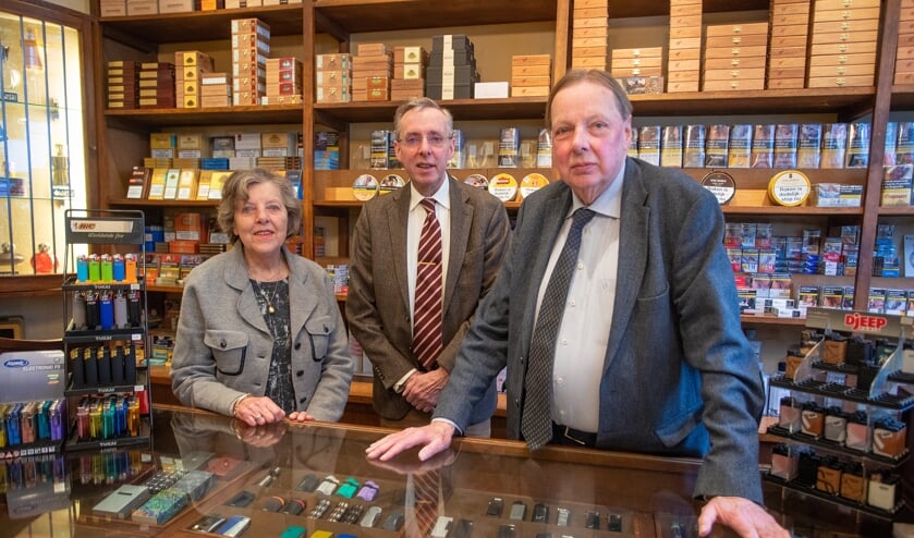 Greetje van der Voort-Roks, Hans en Richards Roks: 'Mensen vinden het verschrikkelijk dat we stoppen.'