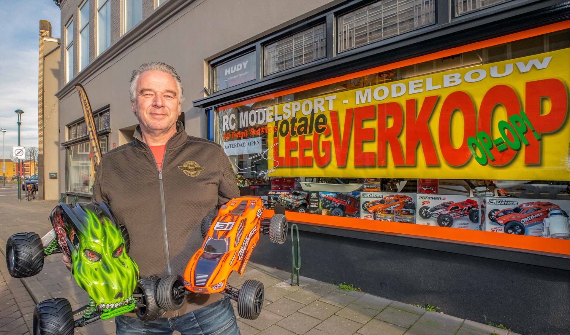 Na bijna twintig jaar stopt Peter Verkerk met zijn hobbywinkel.