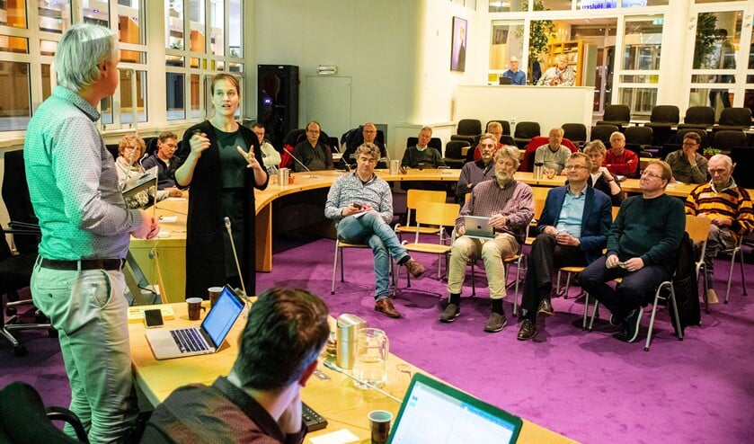 De energieambassadeurs kwamen vorige week voor het eerst bij elkaar.