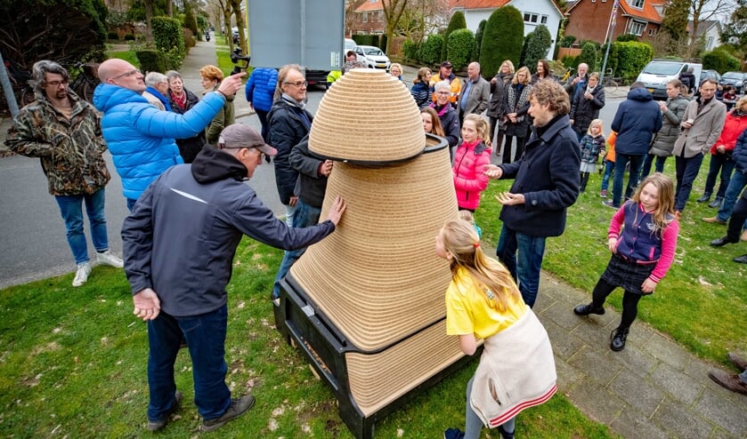 De onthulling van het eerste wormenhotel was reden voor een feest