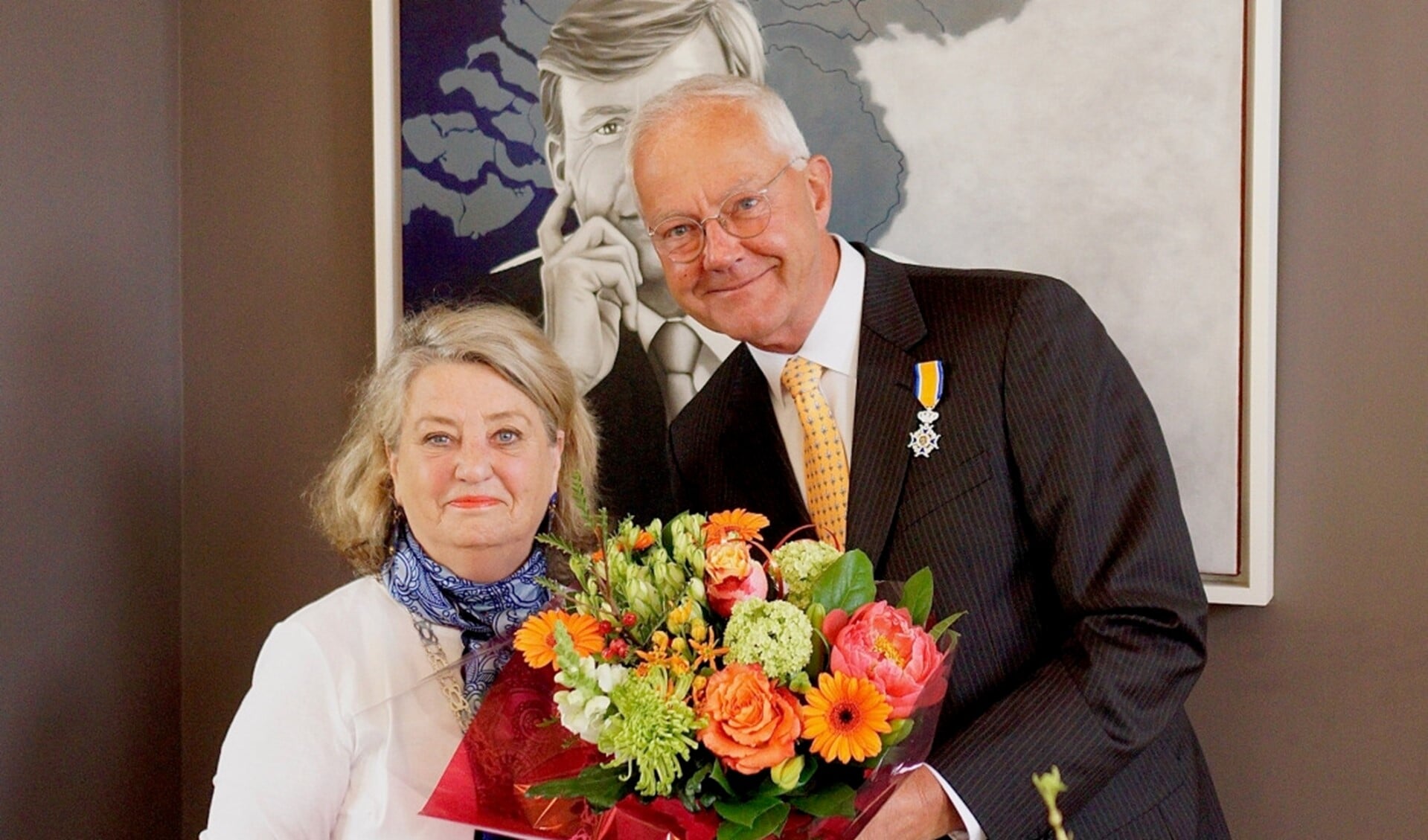 Jan Rinzema samen met burgemeester Kruisinga.