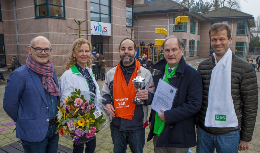 Mohamed Kadraoui van St. Vitus-basisschool, de winnaar van vorig schooljaar.