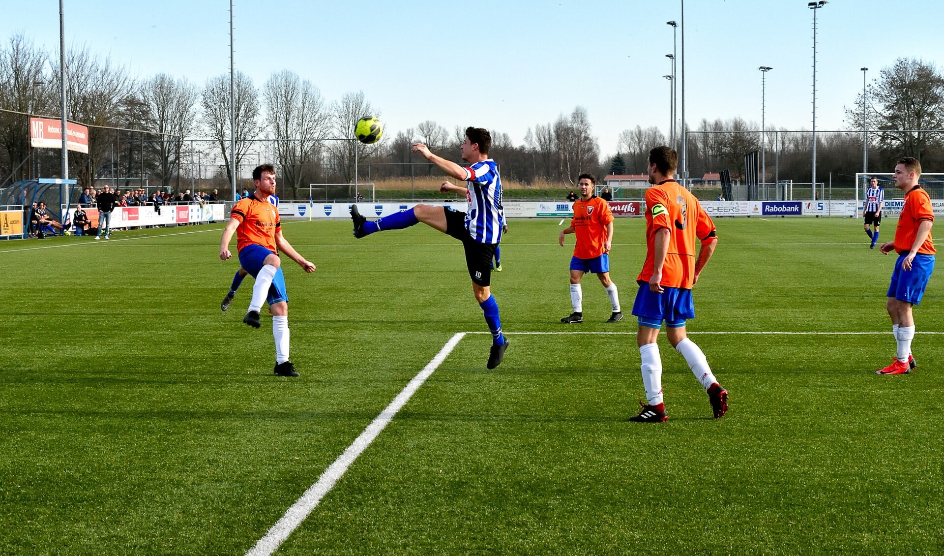 SV Diemen en VVH/Velserbroek deelden in februari de punten: 1-1.