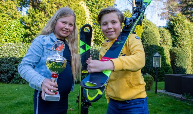 Noor en Olivier Suttorp staan van jongs af aan op de ski's en beoefenen hun sport op topniveau in het juniorenselectieteam.