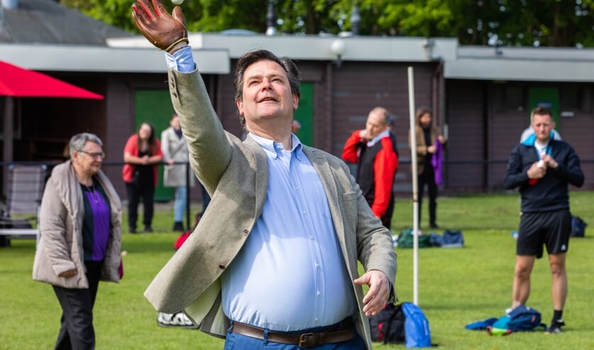 Wethouder Floris Voorink opende het toernooi.