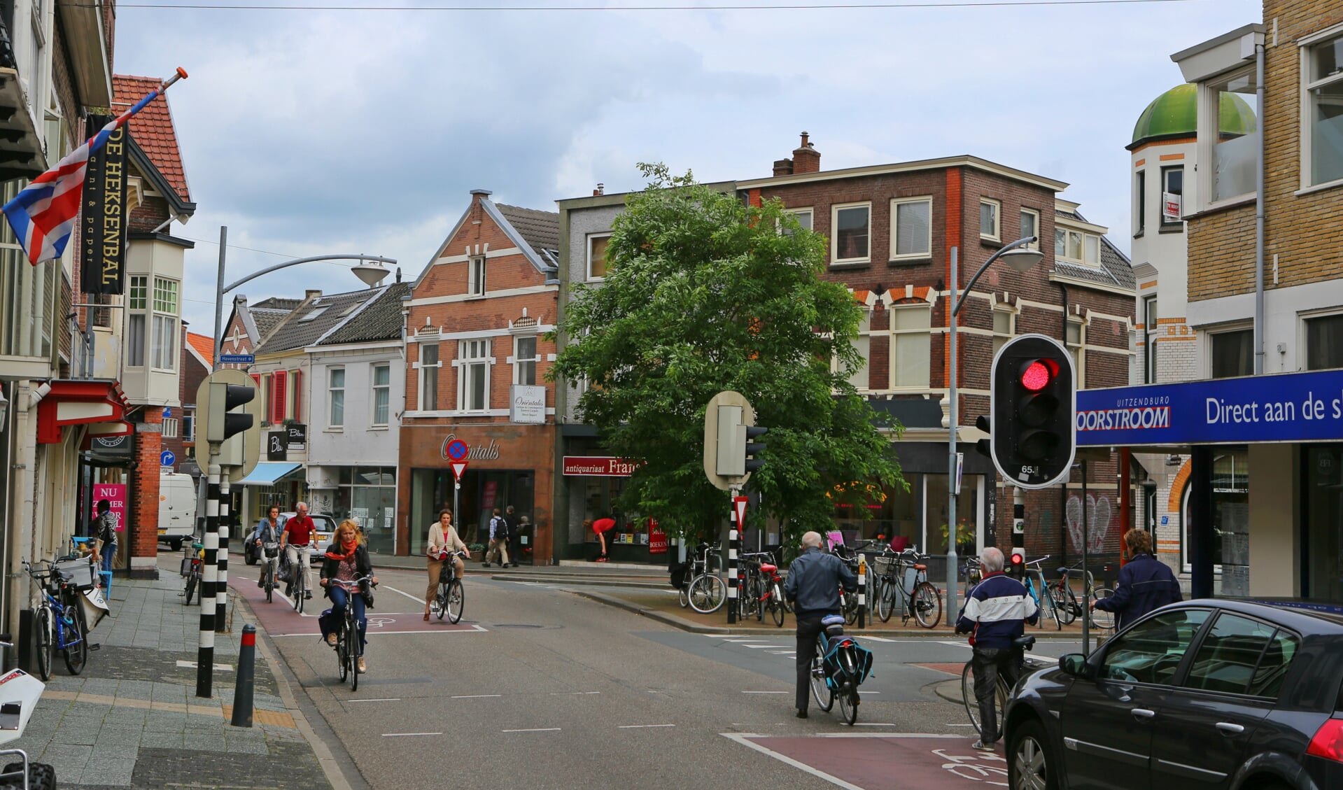 De kruising Havenstraat - Vaartweg.