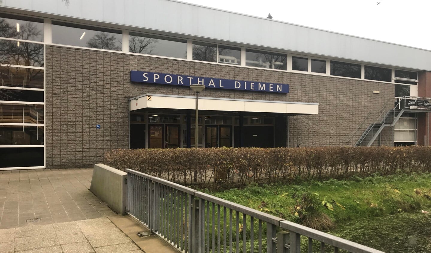 Gemeente trekt geld uit voor nieuwe sporthal naast Sporthal Diemen.