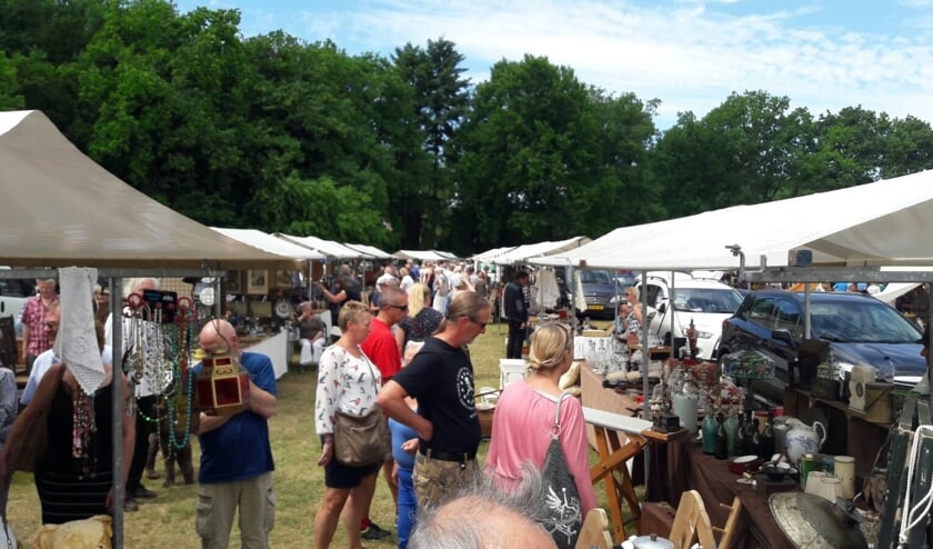 <p>Curiosa op Zonnestraal in 2019, voor het coronatijdperk.</p>