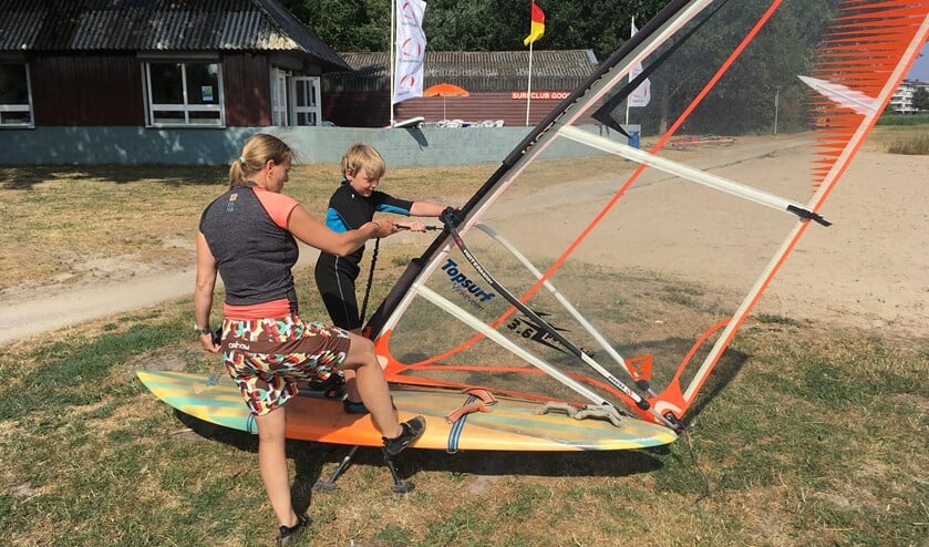 Droogsurfen is een van de mogelijkheden.