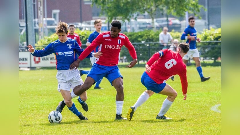 Met een zege op Elinkwijk dwong FC Weesp aan het einde van vorig seizoen klassebehoud af.