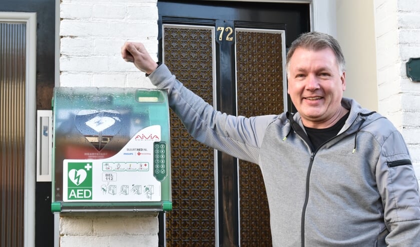 In de Bijlstraat in Bussum hangt een BuurtAED.