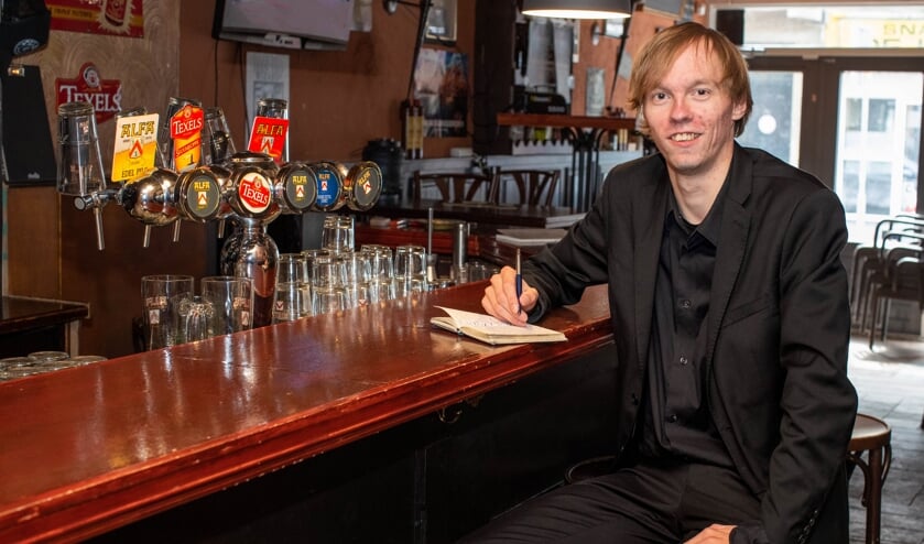 De bundel 'Interpretatie is een gift' van Niels Corbeel is uit. En materiaal voor deel 2 en 3 ligt op de plank...