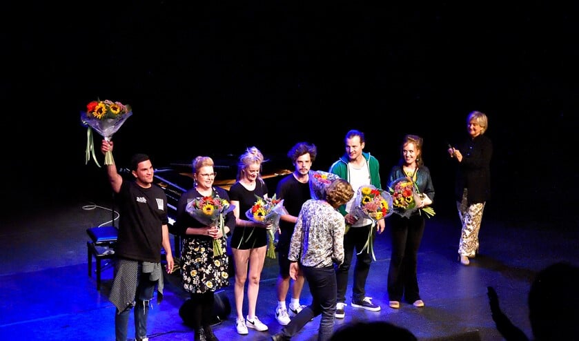De deelnemers aan de seizoensopening.