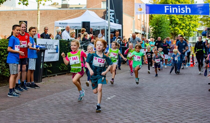 De jongste lopers zondagmorgen.