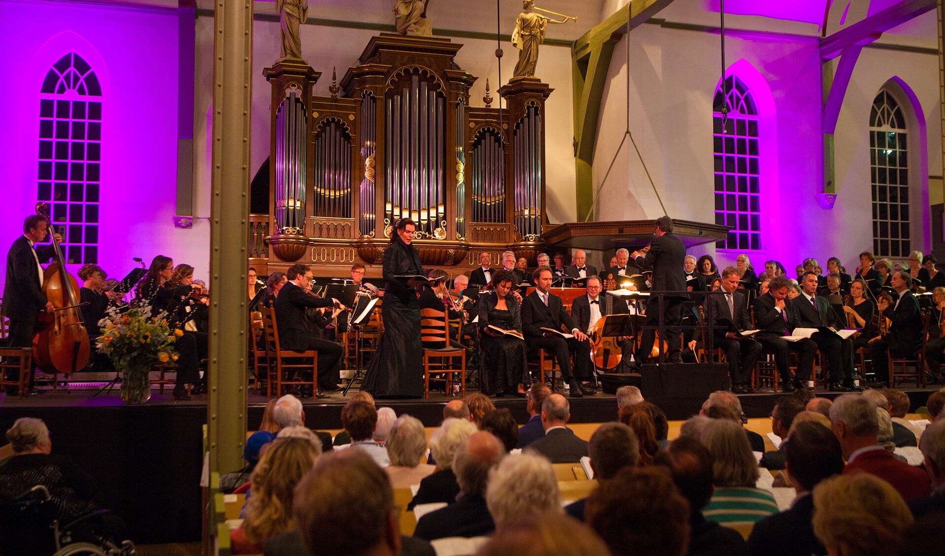 Een foto van een eerdere uitvoering van de Matthäus-Passion in Huizen.