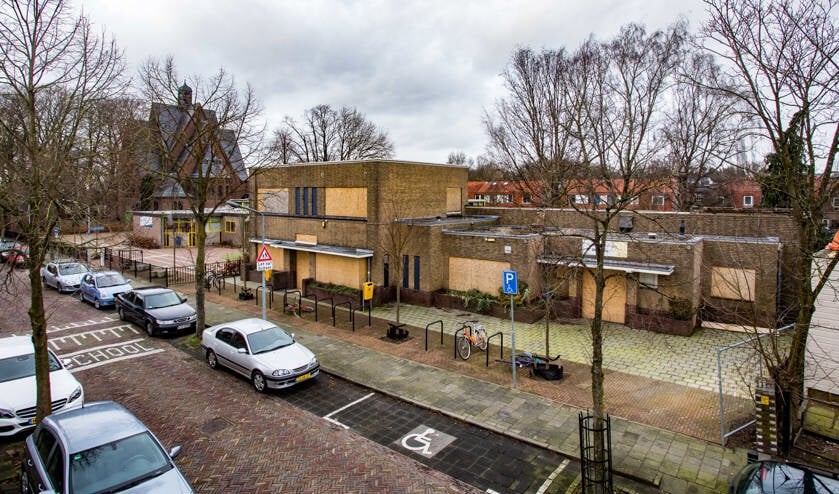 Komt er een multifunctioneel gebouw of alleen een buurthuis terug?