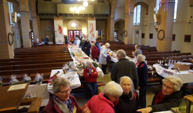 Ook vorig jaar was er een kerstmarkt in de Sint Petrus' Bandenkerk.