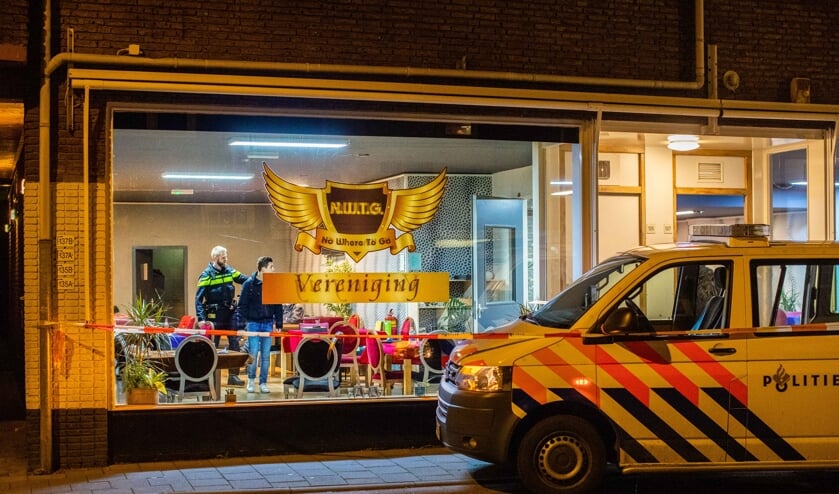 Inval bij de zaak aan de Koninginneweg.