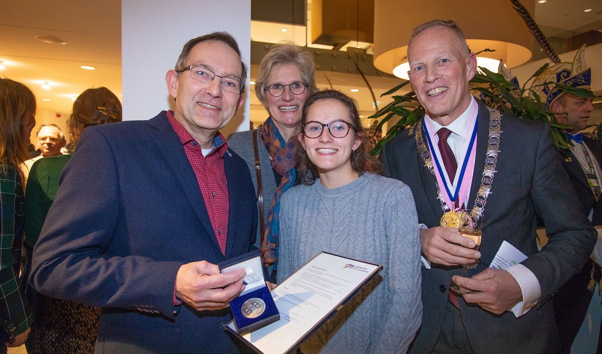 De legpenning wordt toegekend door de gemeenteraad.