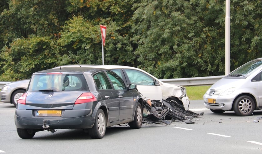 <p>Afgelopen zaterdag was er weer een klapper op het kruispunt bij de A1.</p>