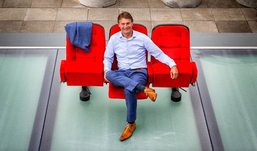 <p>Theaterdirecteur Paul Haighton.</p>