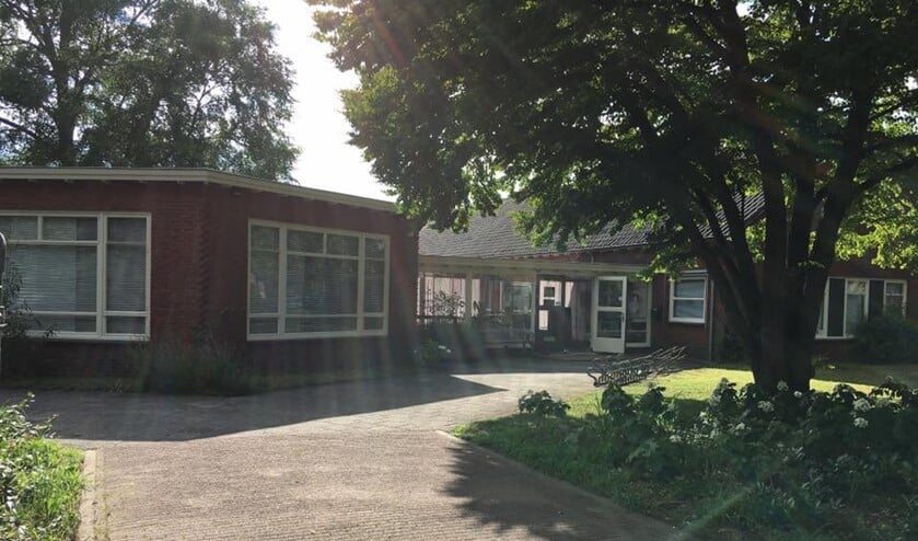 <p>Bewustzijnscentrum Bala zit in het oude schoolgebouw aan de Trompstraat.</p>