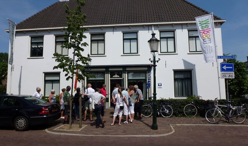 <p>De rondleiding start om 14.00 uur.</p>
