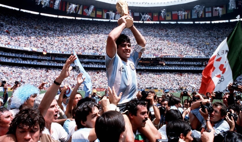 <p>Uit de docu <a href="https://www.filmhuisbussum.nl/film/19686/diego-maradona">'Diego Maradona'</a>.</p>