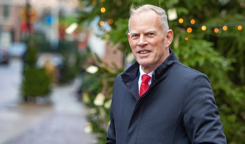 <p>Burgemeester Han ter Heegde: 'We moeten het samen doen, ik reken opnieuw op u.'</p>