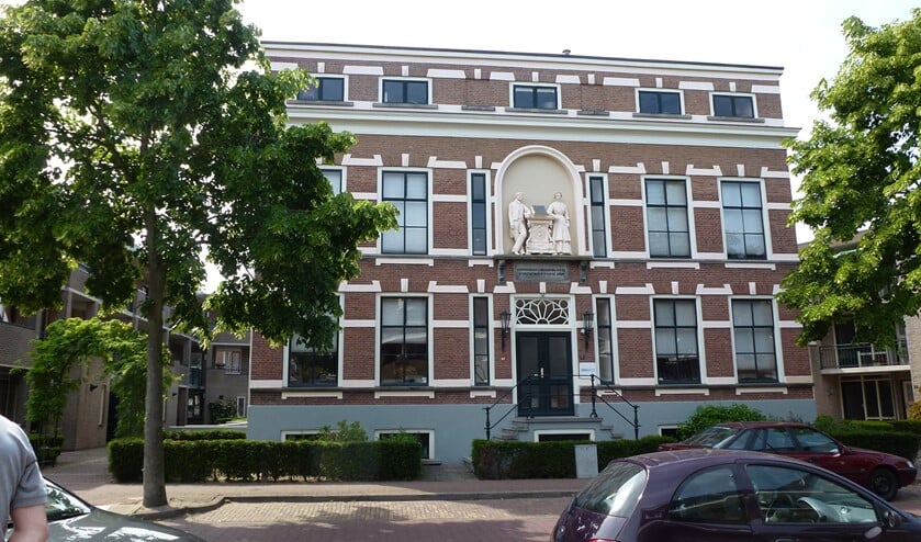 De spreekuren in Huizen vinden hier plaats.