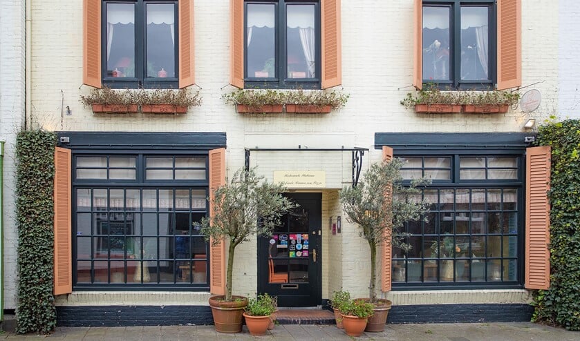 BIj restaurant L'Elefante Bianco kun je voorlopig niet meer aanschuiven.