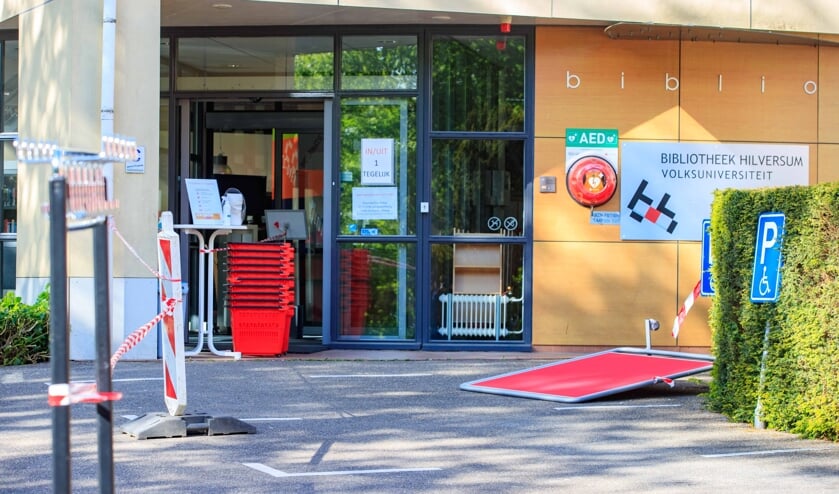 Bibliotheek Hilversum aan de 's-Gravelandseweg.