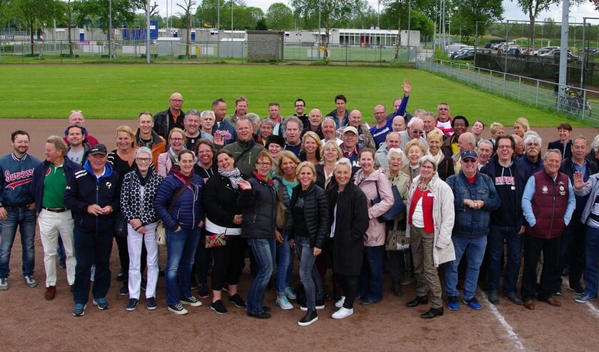 Een eerdere reünie van TIW-Survivors.