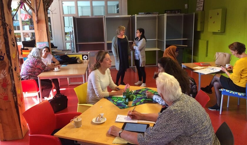 In buurthuis Holleblok kunnen mensen vanaf 1 juli weer terecht bij Wegwijs Holleblok met al hun vragen.