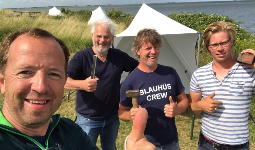 Erny Gelling (bluecamp tenten) Peter dankes
(vrijwilliger Pampus) Bart van der Hucht en Maarten Verver (beiden Pampus Events)