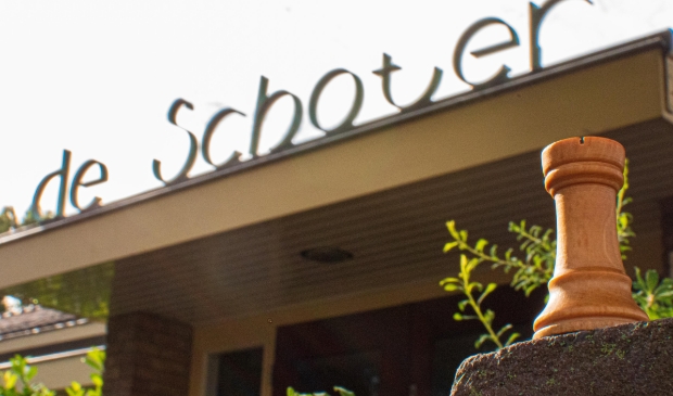 <p>De schaakclub hoopt binnenkort weer te beginnen, maar dan in de Schoter.</p>
