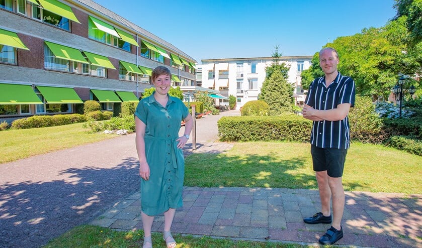 <p>Marloes en Hilbert werken allebei bij Voor Anker en vertellen over hun werk tijdens de coronacrisis.</p>