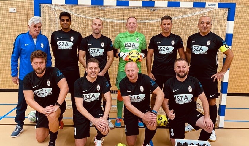 <p>Een van de teams van de zaalvoetbalvereniging.</p>