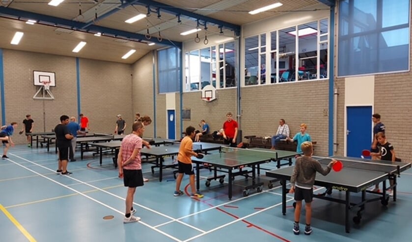 <p>De jongensgroep van de jeugd is inmiddels opgesplitst wat betreft de training.</p>