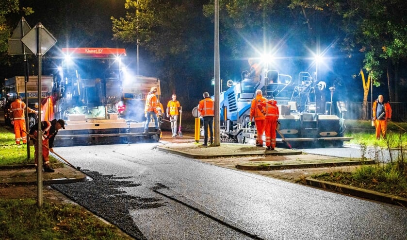 <p>De Loosdrechtseweg. </p>