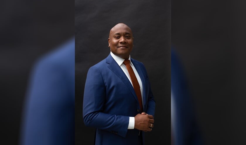 <p>Ron Anches is lijsttrekker van D66 voor de verkiezingen van de bestuurscommissie Weesp.</p>
