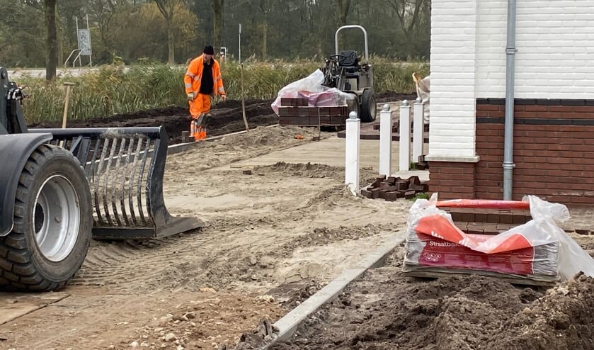 <p>Vrijdagmiddag zijn de laatste klinkers neergelegd. </p>