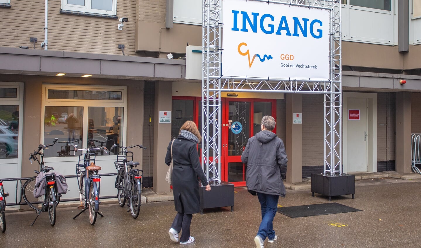 Bij de oude Hocras kunnen mensen zich nu laten testen.