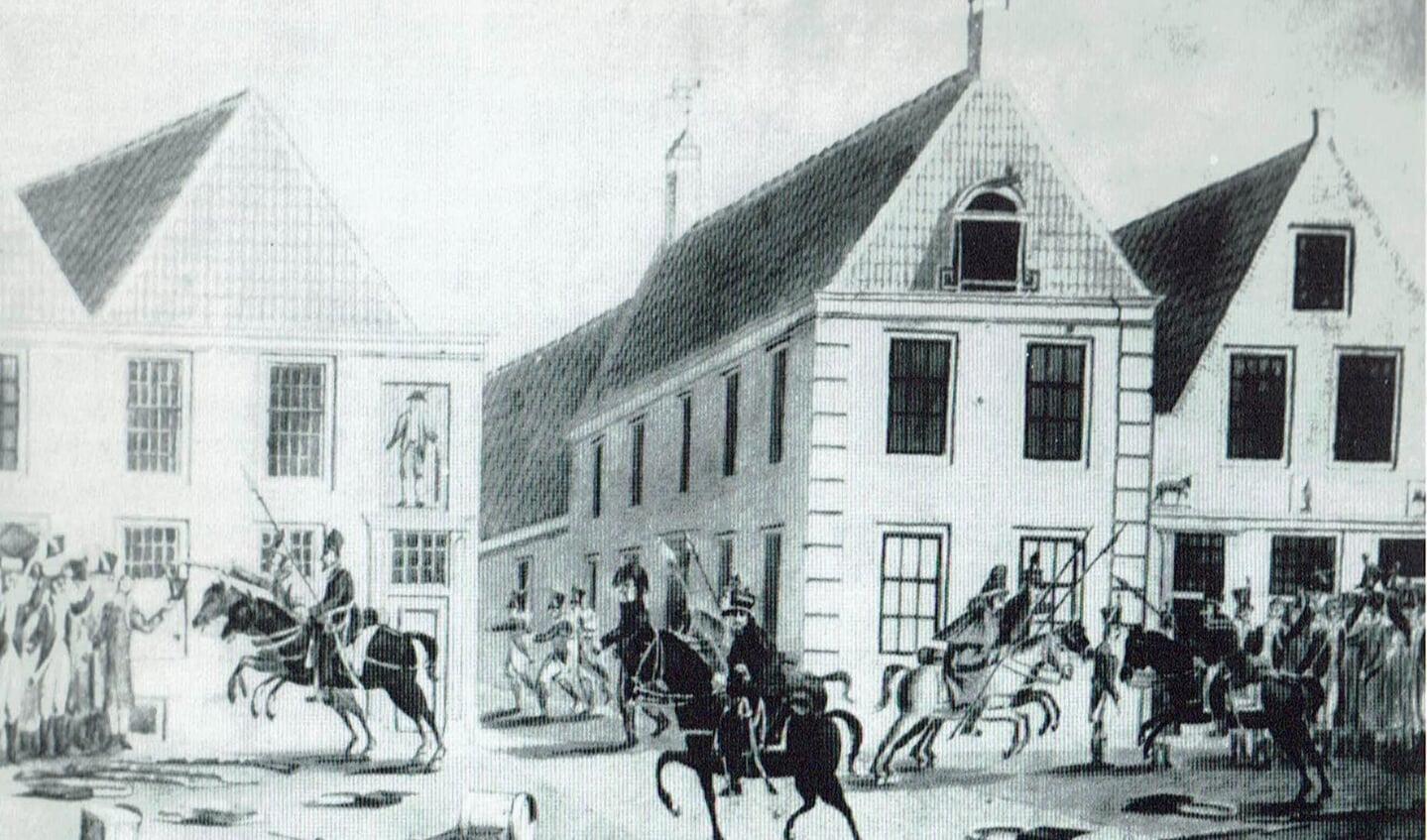 1813: de Kozakken verslaan de Fransen. Op de achtergrond De Gooyse Boer.